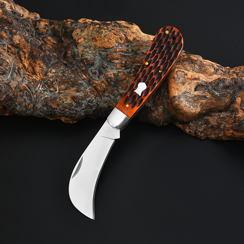 Combat Folding Blade (2) Combat Folding Blade (2)