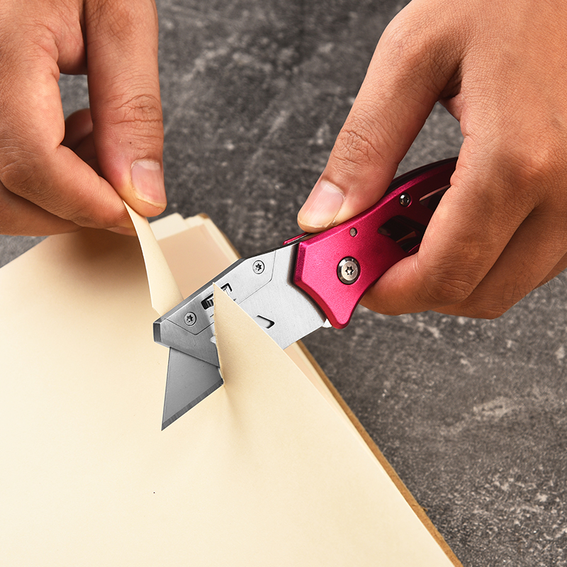 High Strength Utility Knife (8) High Strength Utility Knife (8)